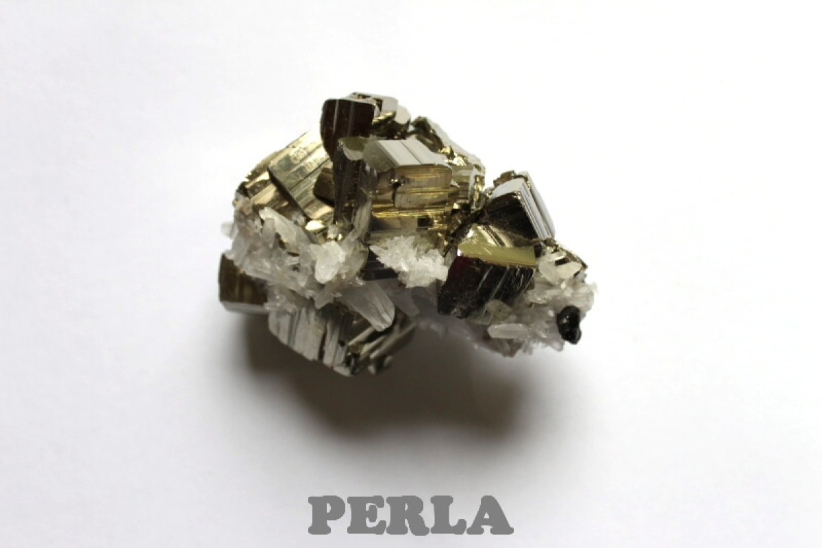 Pyrit Peru 7b